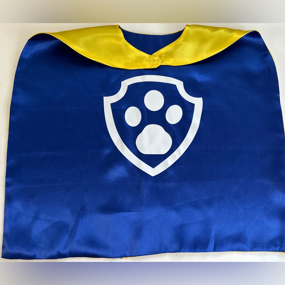 PAW Patrol boy’s Chase Superhero Cape.
